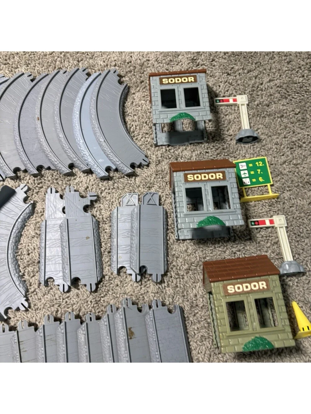 Thomas TrackMaster Gray Track Lot Sodor Engine Works Wash Buildings Bridges